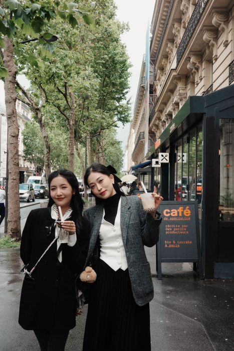 Bộ ảnh sao 5/6: Quốc Trường tươi vui trong buổi lễ thôi nôi của con gái Bảo Anh