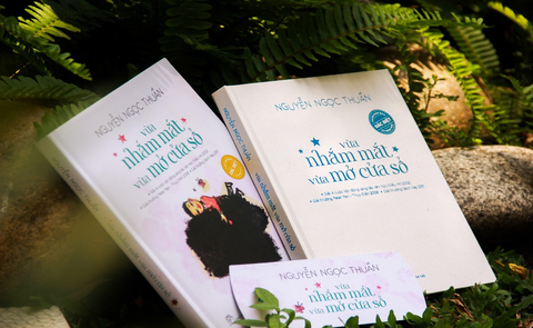 “Vừa nhắm mắt vừa mở cửa sổ” phiên bản đặc biệt với hình ảnh động trên bìa sách