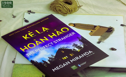 “Kẻ Lạ Hoàn Hảo” - Thị Trấn Của Những Bí Mật