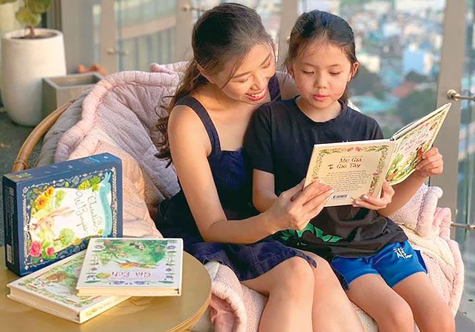 Các trang sách gia đình dành cho trẻ em