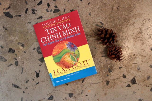 Tin tưởng vào bản thân: Biết cách yêu quý bản thân, bạn sẽ có khả năng yêu thương mọi người.