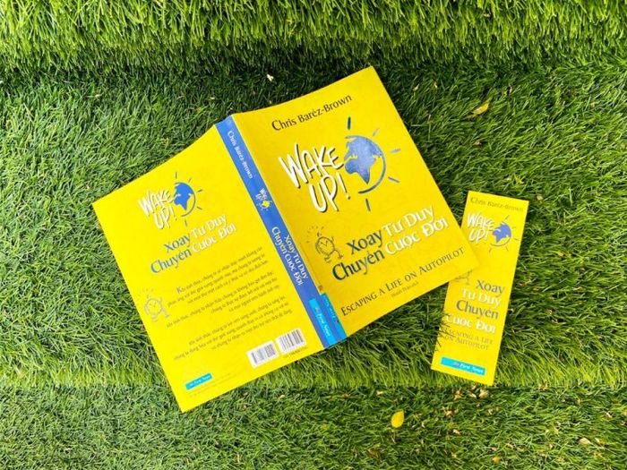 Thức tỉnh: Đổi đổi tư duy, đổi đổi cuộc đời để thoát khỏi cuộc sống 'Xác sống'