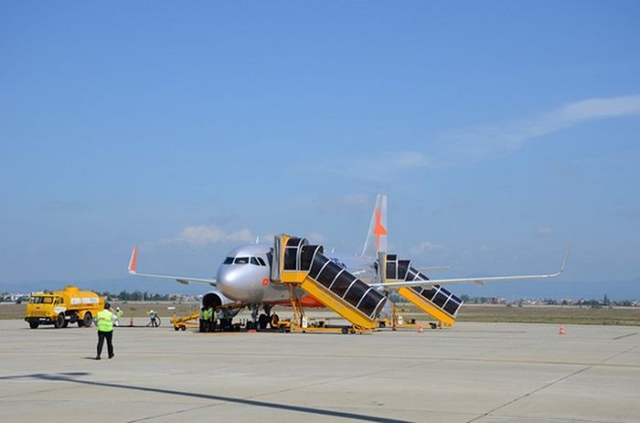 Sân đỗ máy bay tại sân bay Tuy Hòa (Phú Yên)