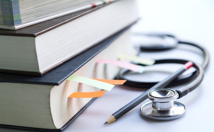 Các tựa sách y học hữu ích dành cho sinh viên ngành Y