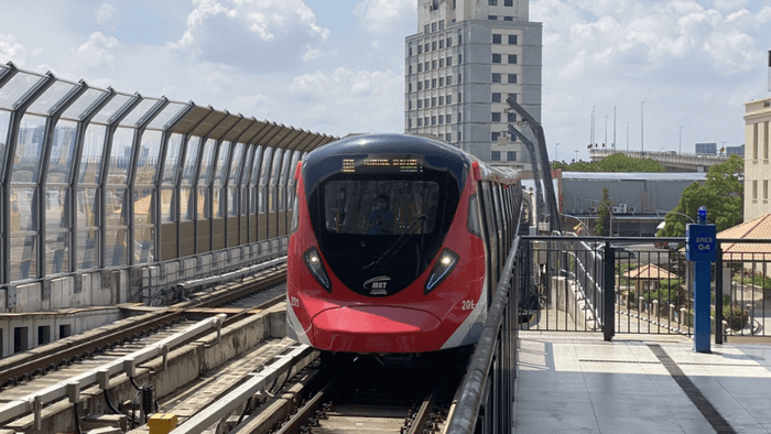 Tàu từ sân bay Kuala Lumpur đến trung tâm thành phố