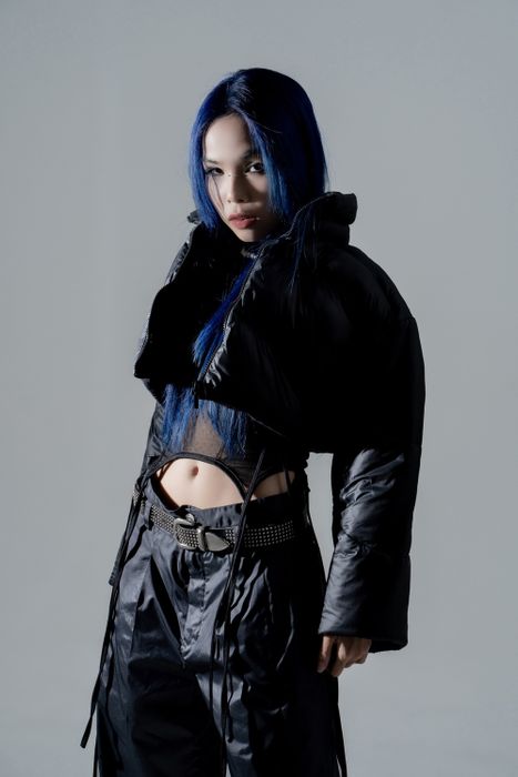 Liu Grace đã chuyển từ làm nhân viên văn phòng sang trở thành rapper