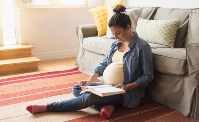 Những tác phẩm xuất sắc về việc chăm sóc con từ giai đoạn thai kỳ mà các bà mẹ nên đọc