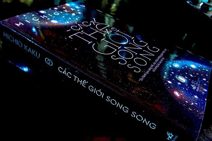 Hình ảnh về 'Những thế giới song song' của Michio Kaku