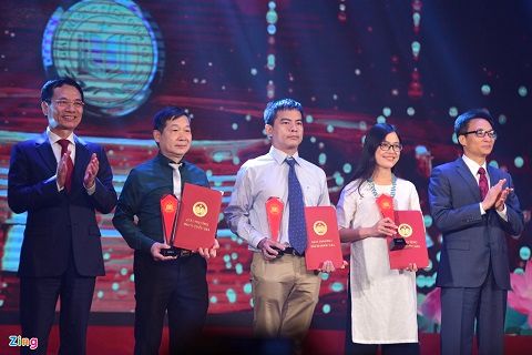 PGS. TS - Dịch giả Lê Đình Chi: Thói quen đọc đã giúp tôi thành thạo ngoại ngữ