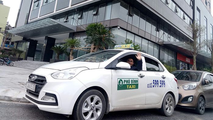 Dịch vụ taxi Phú Bình