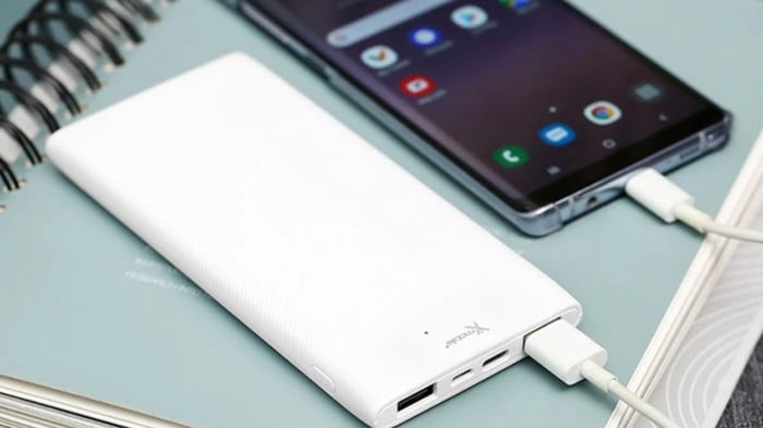 Bạn có thể sạc điện thoại bao nhiêu lần với sạc dự phòng 20000mAh? 2