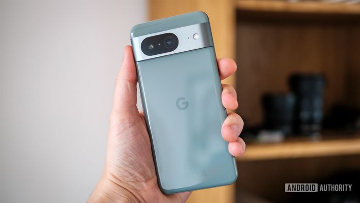 Mẫu Pixel 8a mới nhất của Google có cấu hình chỉ ở mức trung bình, không thực sự nổi bật.