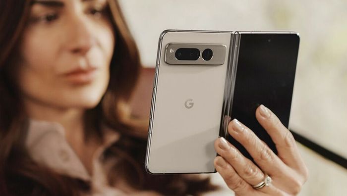 Google đang đối mặt với áp lực pháp lý nếu quá mạnh trong kiểm soát hệ điều hành và các dịch vụ của mình.