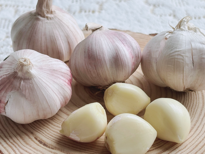 Những lợi ích khi ăn tỏi sống thường xuyên