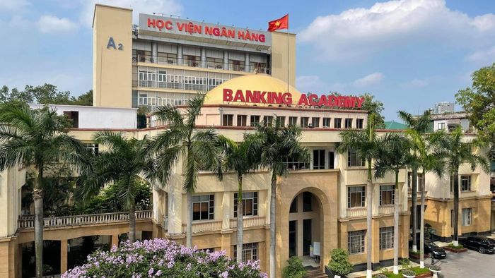 Danh sách top 20 trường đại học hàng đầu tại Hà Nội 16