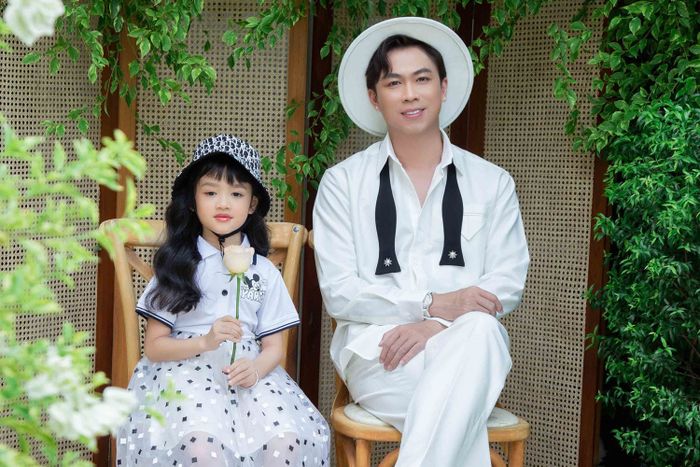 Hồ Việt Trung biểu diễn về nỗi lòng của một người cha đơn thân