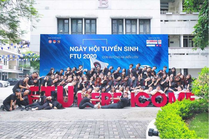 quy đổi điểm IELTS sang điểm thi đại học ngoại thương