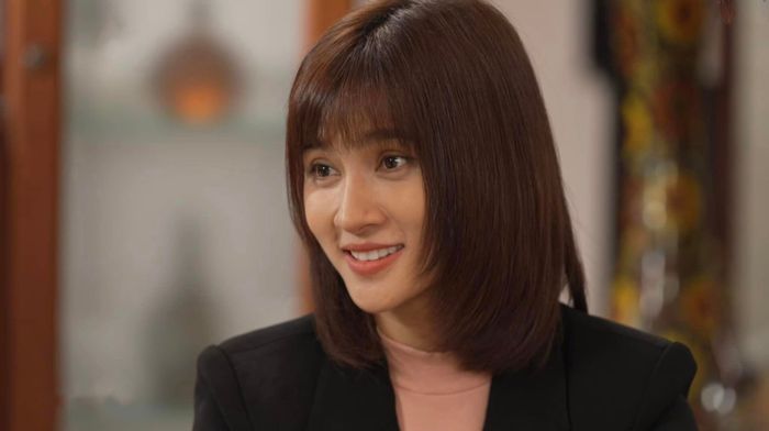 Kim Tuyến: Không ai khóc vì cô đơn nhưng nhiều người 'sống lại' vì tình yêu