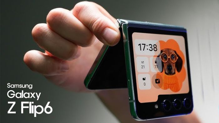 Dự Kiến Galaxy Z Flip 6 Sẽ Ra Mắt Vào Tháng 7/2024 (Nguồn Ảnh: Youtube Techtics)