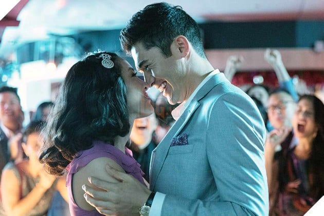 Warner Bros đang phát triển dự án phim truyền hình Crazy Rich Asians.