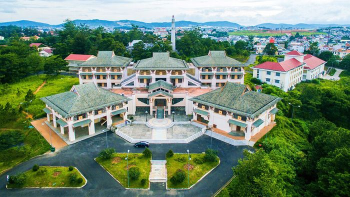 Trường Đại học Đà Lạt