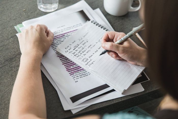 lập dàn ý writing task 2