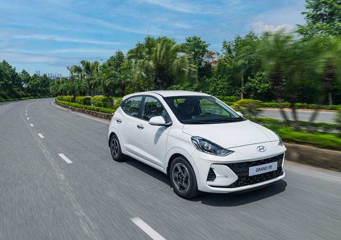 Ảnh New Grand i10 Hatchback - 1.jpeg