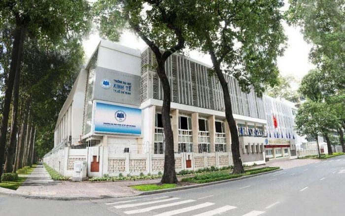 Trường đại học kinh tế thành phố Hồ Chí Minh