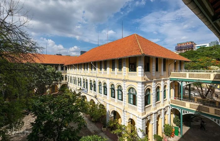 Trần Đại Nghĩa Specialized High School