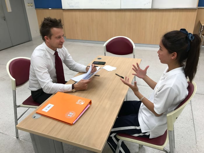 Thực hành luyện thi IELTS Speaking