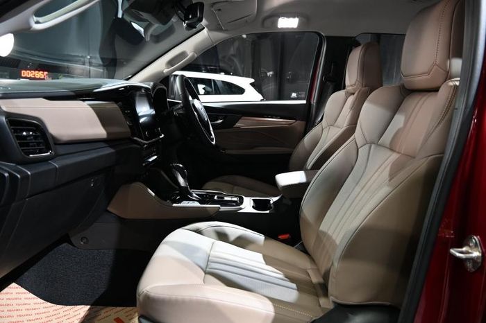 Isuzu mu-X 2025 ra mắt: Nâng cấp để cạnh tranh Ford Everest 481822