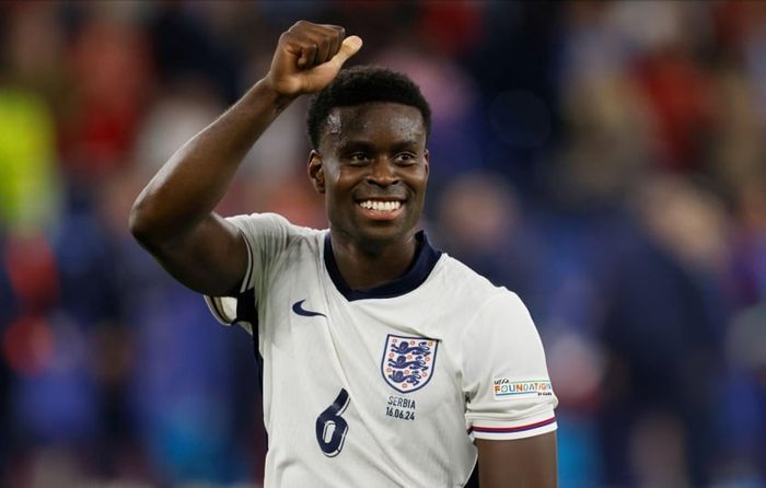 Cựu cầu thủ Chelsea nhận được nhiều lời khen trong lần ra mắt EURO