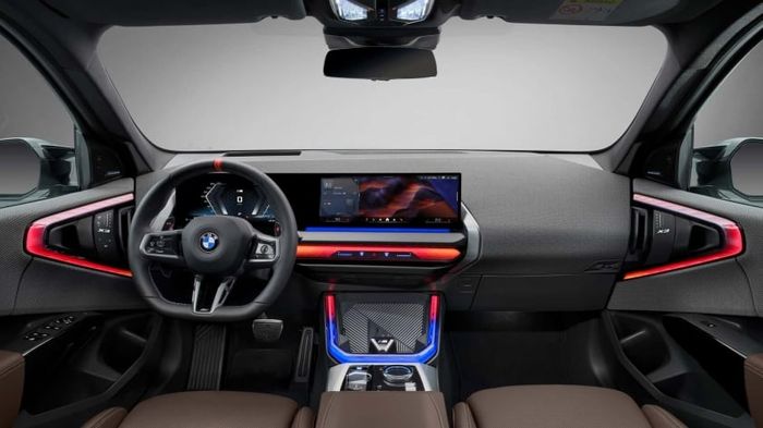 BMW X3 2025 ra mắt: Cải tiến thiết kế, giá bán tăng nhẹ