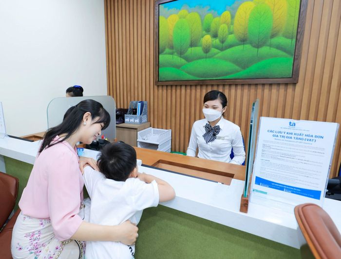 Giải quyết vấn đề khi trẻ bị bạn nhỏ cắn