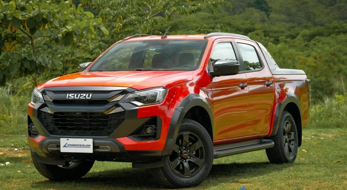 Isuzu D-Max nâng cấp 2024.jpg