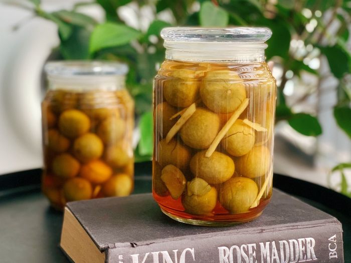Cách làm sấu ngâm đường nhanh gọn cho người bận rộn