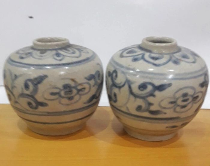 Các sản phẩm gốm cổ với màu sắc và hoa văn tinh xảo - Hình ảnh: ĐINH BÁ HÒA