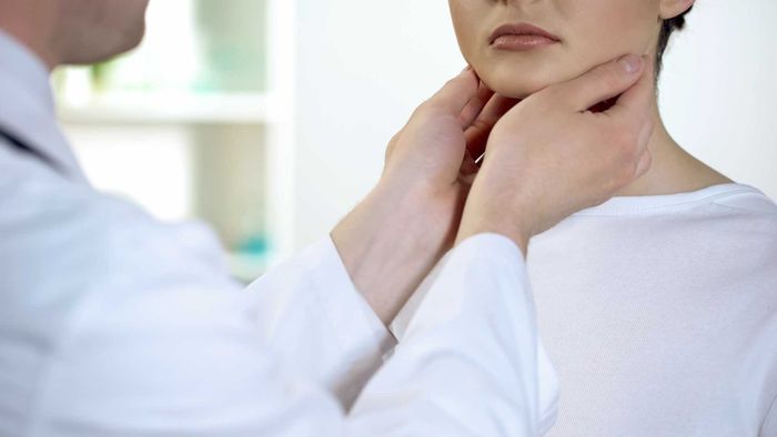 tăng hoạt động tuyến cận giáp