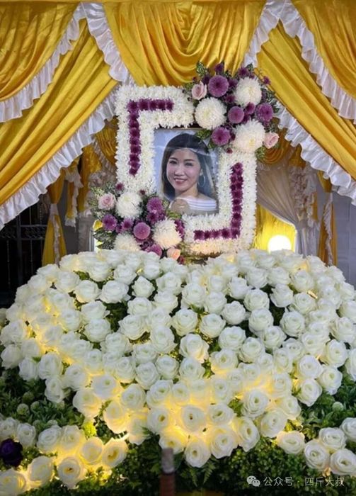 Báo Tiền Phong đưa tin về hiện trường vụ tai nạn khiến Lý Thanh Thanh tử vong tại hiện trường.1