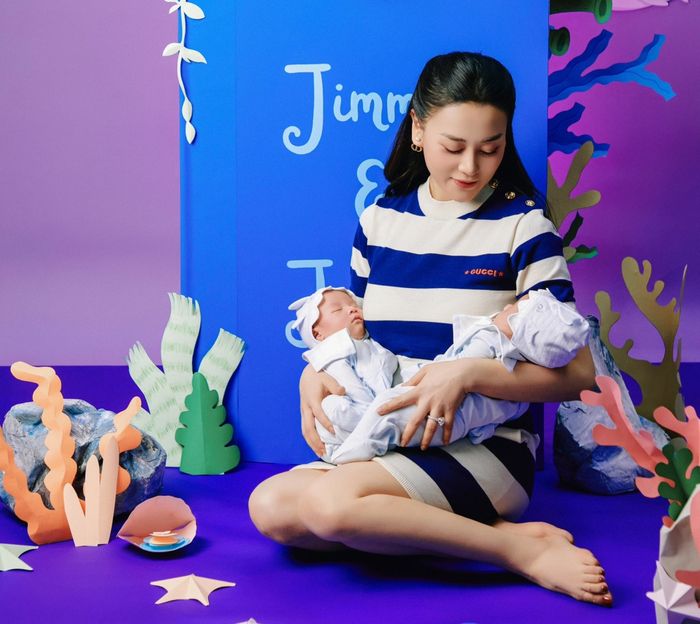 Những khoảnh khắc đáng yêu của Jimmy - Jenny trong gia đình Phương Oanh