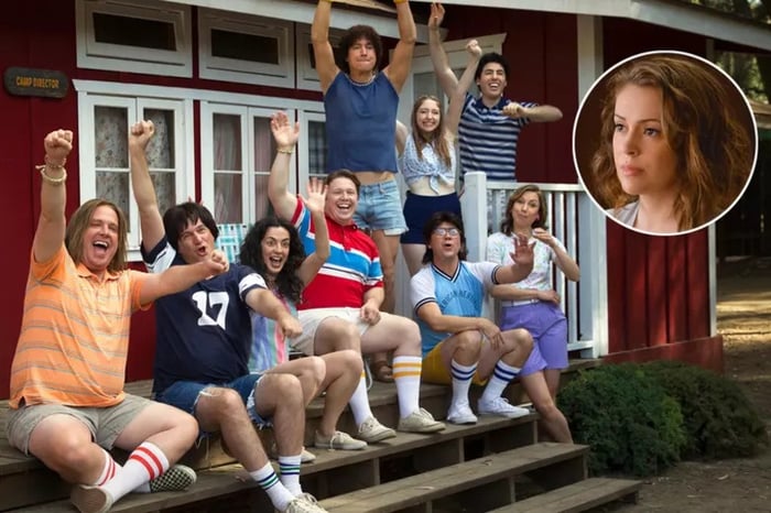 Wet Hot American Summer: Ten Years Later với thiết kế nhân vật hấp dẫn