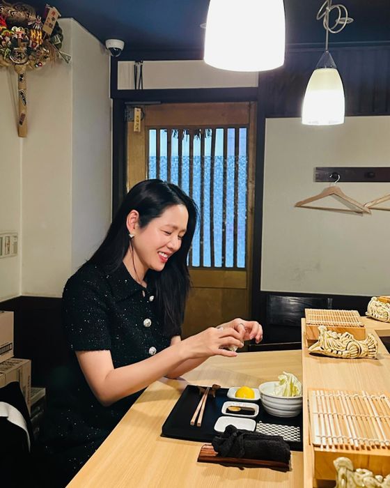 Son Ye Jin chia sẻ bữa ăn cuối tuần mình đã nấu cho Hyun Bin