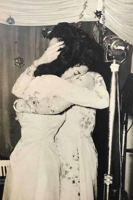 Bộ sưu tập hình ảnh đặc biệt của nghệ sĩ Thanh Nga