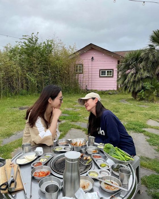 Son Ye Jin chia sẻ bữa ăn cuối tuần mình đã nấu cho Hyun Bin