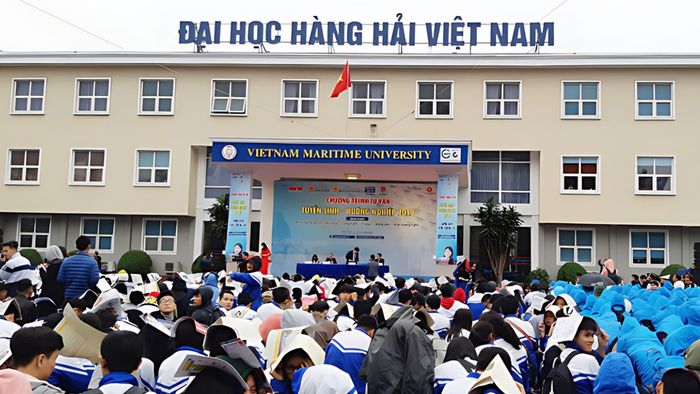 Chính sách giảm học phí Đại học Hàng hải