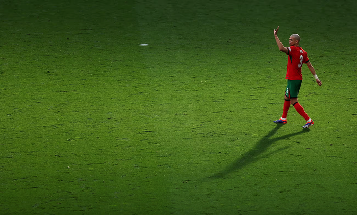 Trung vệ Pepe - 'Hiện tượng trẻ mãi không già' tại Euro