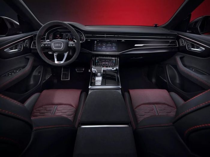 2025-audi-rs-q8-64-1719322985435