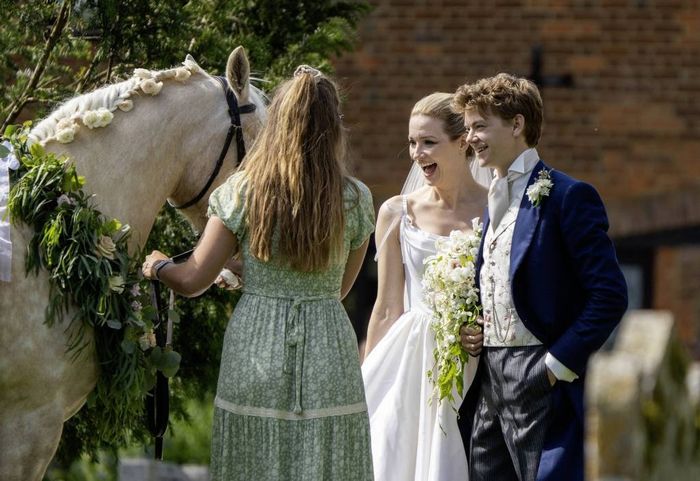 Thomas Brodie-Sangster và Talulah Riley đã cử hành lễ cưới tại Anh.