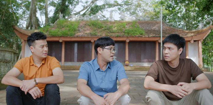 Thái Sơn (giữa), Tô Dũng (phải) và Anh Đức (trái) trong phim Vui lên nào! Anh em ơi - Ảnh: VFC