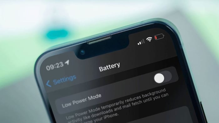 Có nên kích hoạt chế độ tiết kiệm pin trên iPhone?
